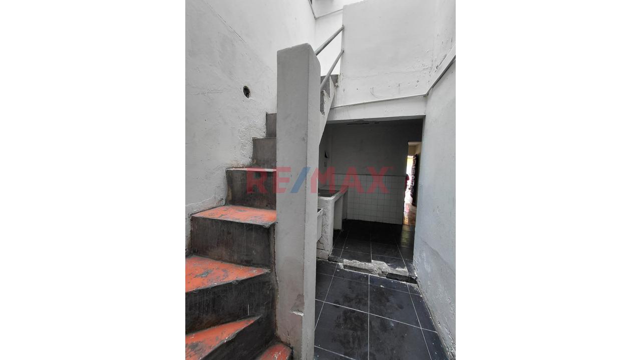 Vendo Casa Como Terreno En La Victoria - 8