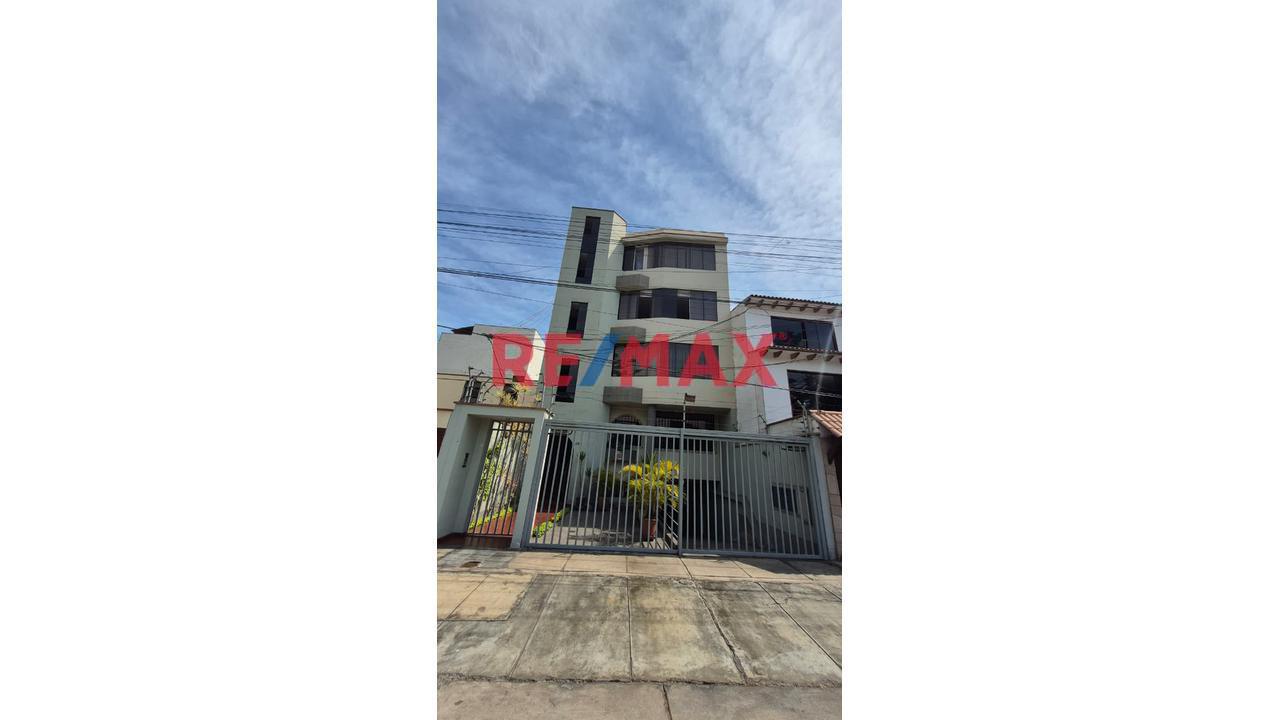 Departamento de 3 dormitorios en Santiago de Surco, 113 m²