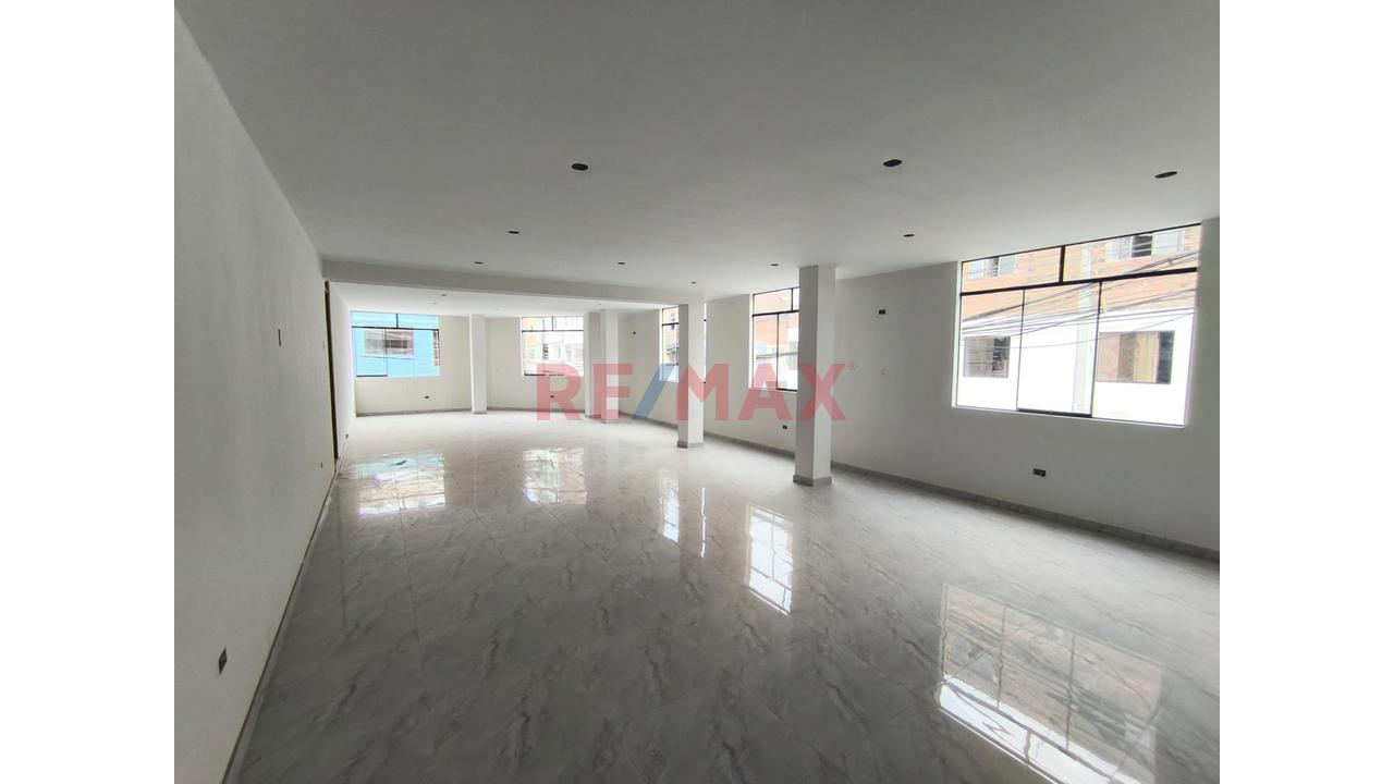 📢✨ Alquiler De Local Comercial En Esquina – San Martín De Porres ✨📢 - 5