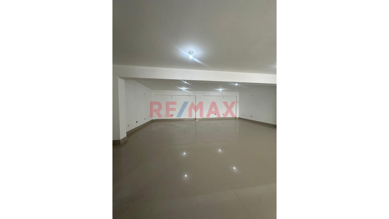 Locales En Alquiler Av. Universitaria - Estacion Chimpu Ocllo, Carabayllo - 21