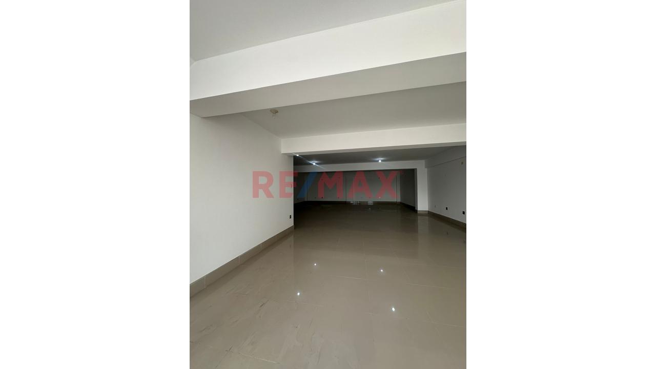 Locales En Alquiler Av. Universitaria - Estacion Chimpu Ocllo, Carabayllo - 19