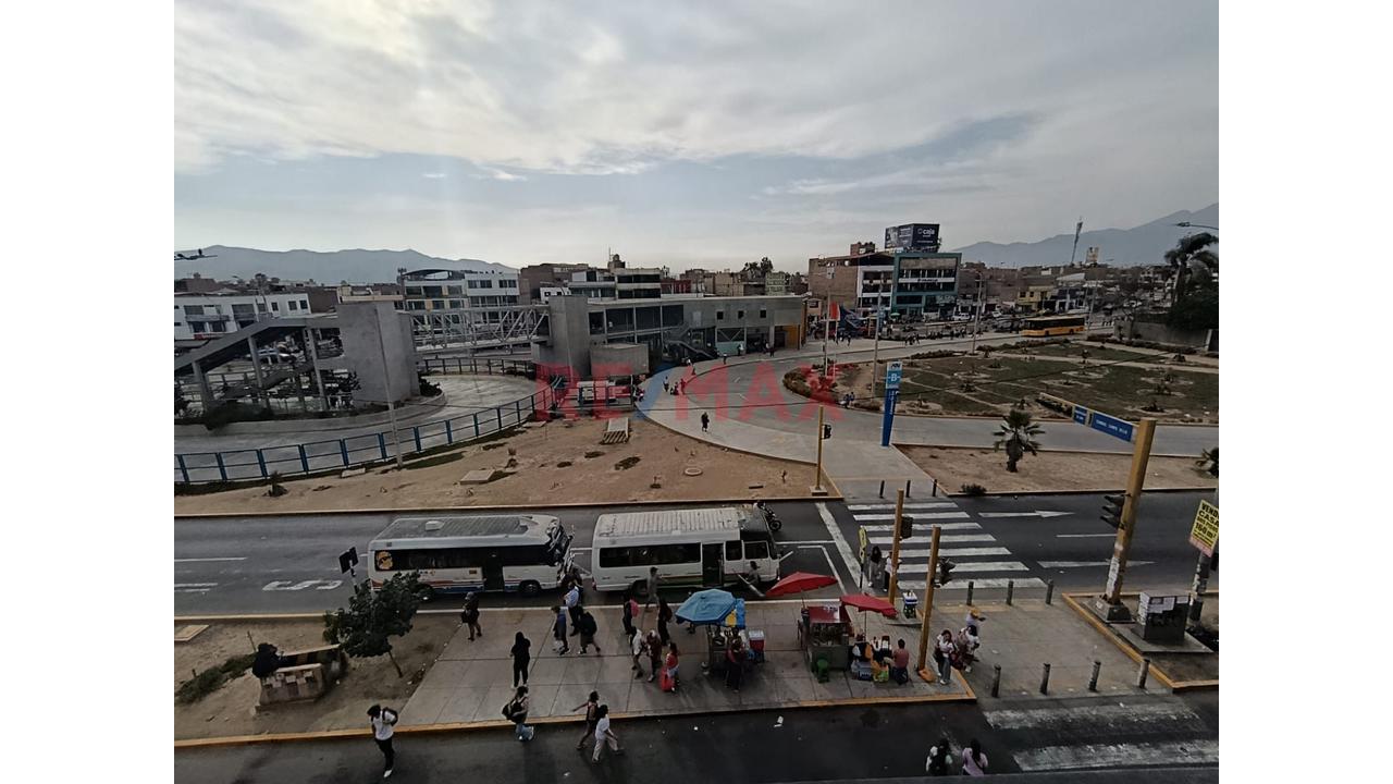 Locales En Alquiler Av. Universitaria - Estacion Chimpu Ocllo, Carabayllo - 5