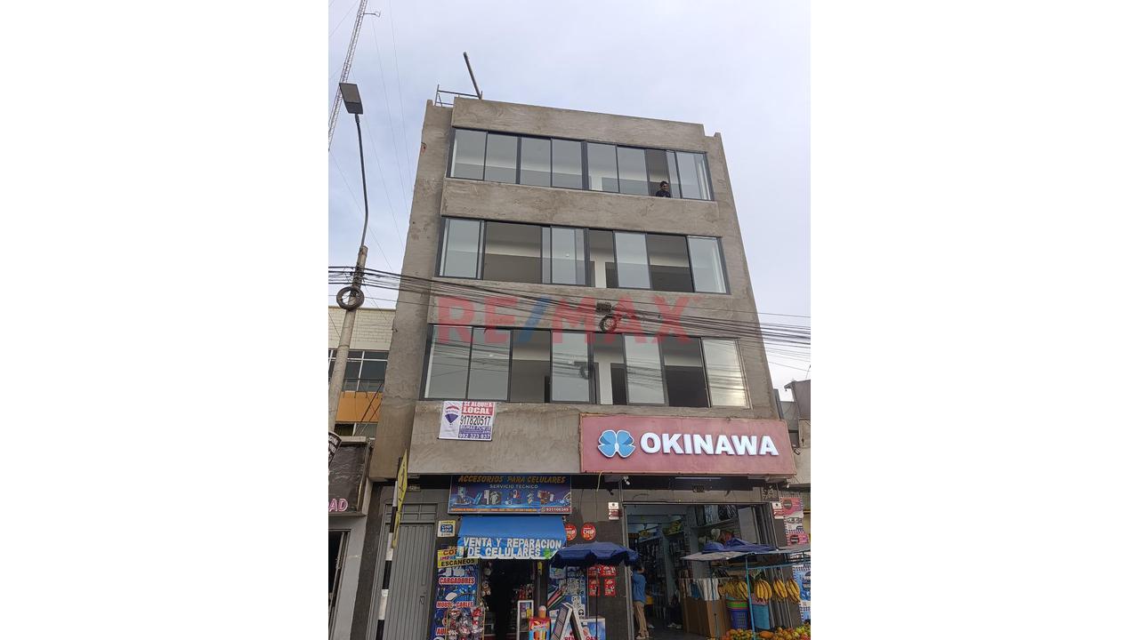 Locales En Alquiler Av. Universitaria - Estacion Chimpu Ocllo, Carabayllo - 3