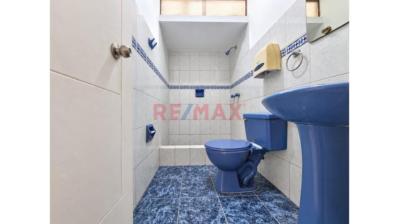 Oportunidad Única Casa Para Oficinas En Los Olivos En Alquiler — foto 5
