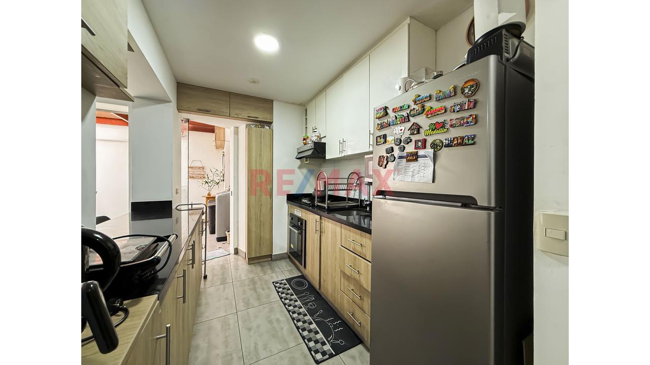 Vendo Comodo Y Bien Distribuido Departamento En Surquillo - 7