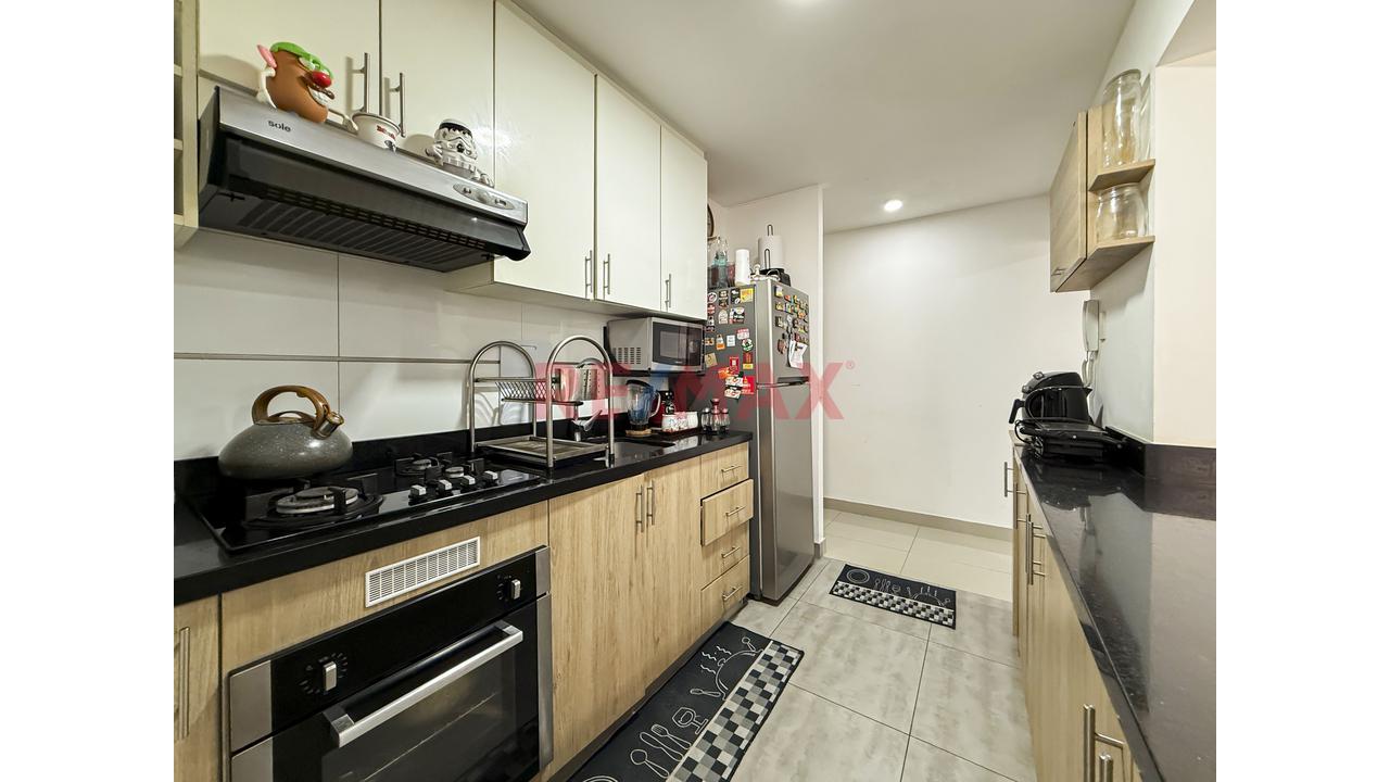 Vendo Comodo Y Bien Distribuido Departamento En Surquillo - 8