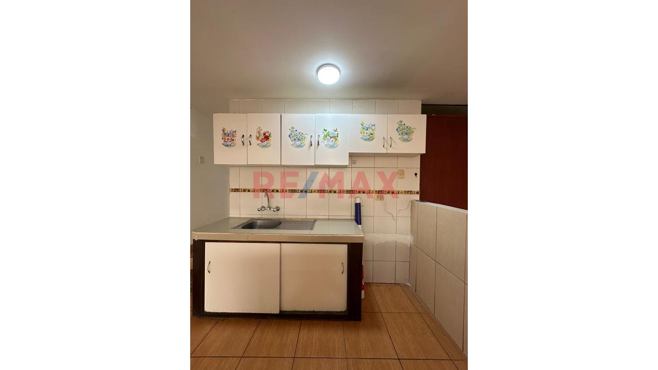 Vendo Departamento De 3 Dormitorios En Tercer Piso En Avenida El Retablo — foto 7