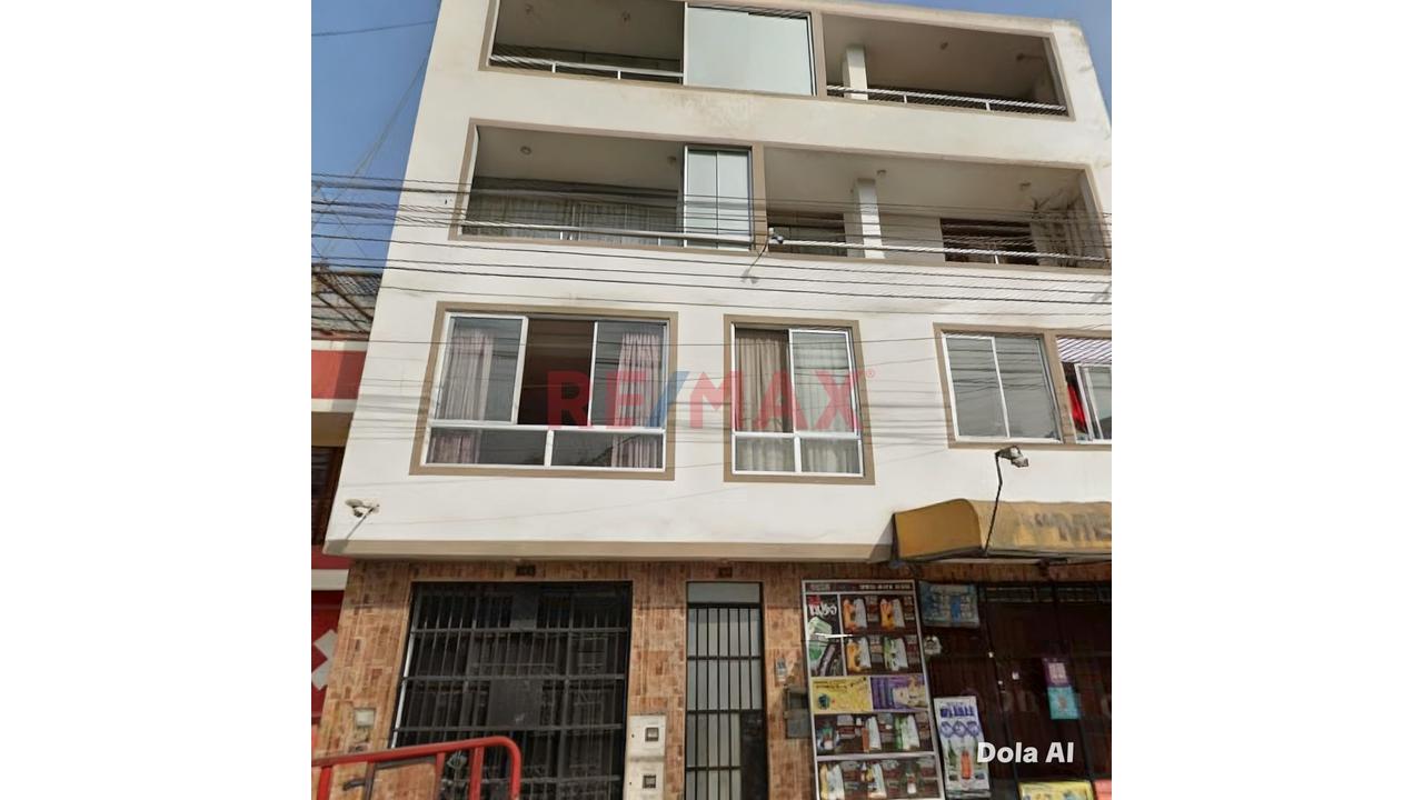 Vendo Departamento De 3 Dormitorios En Tercer Piso En Avenida El Retablo — foto 2