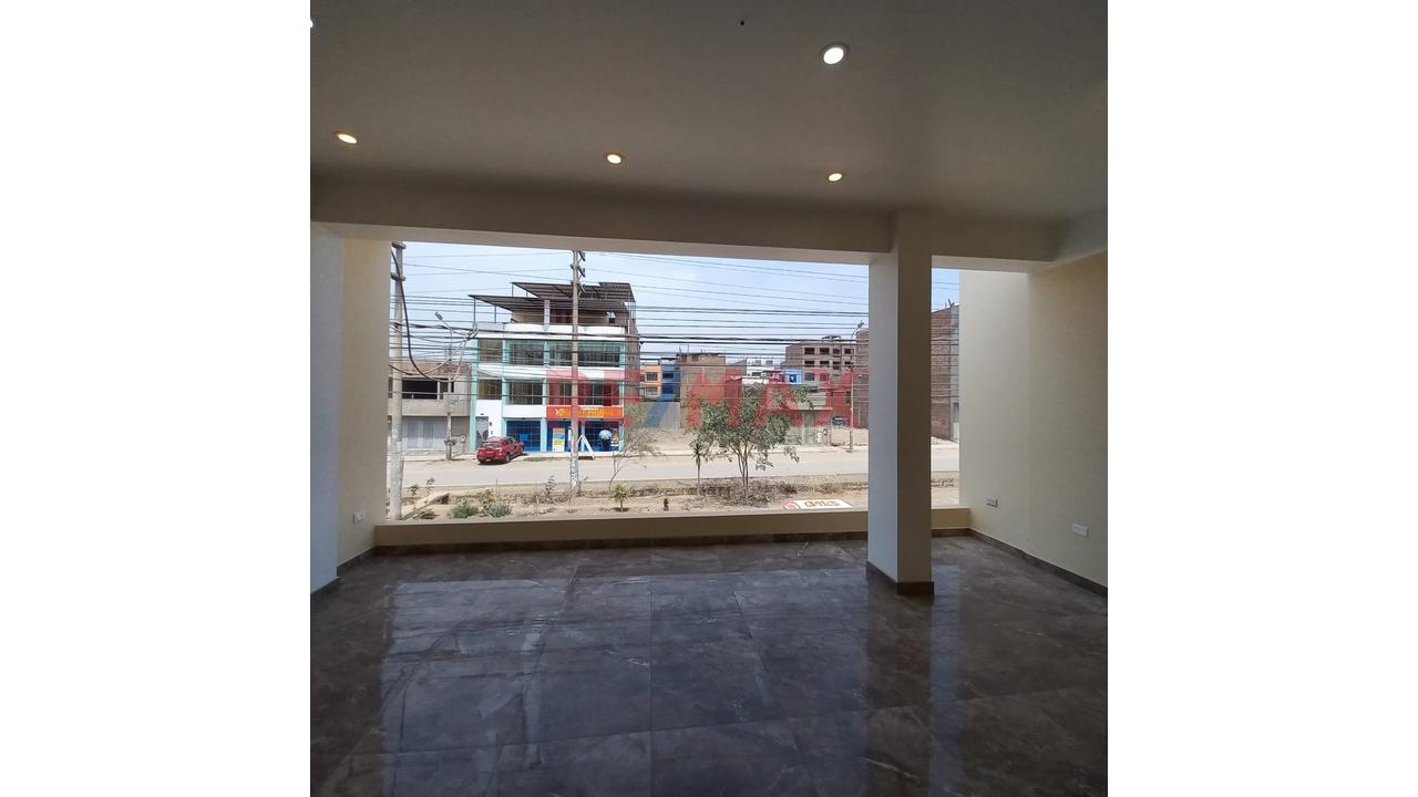 Alquilo Local Comercial En Piso 2 - 6