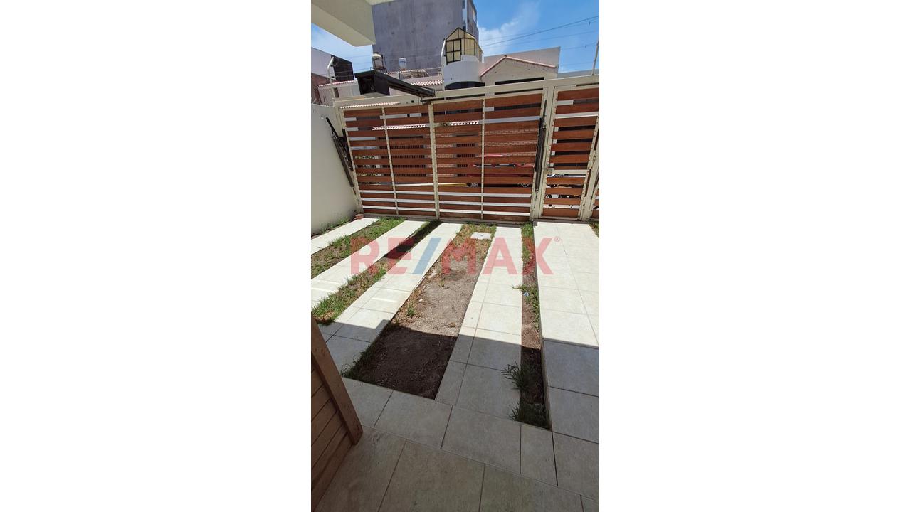 ¡Ocasión En Cayma – Venta De Departamento En Urb. Santa Elisa, Los Ángeles De Cayma — foto 11