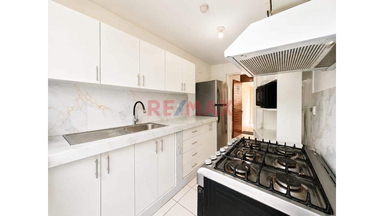 ¡Gran Oportunidad! Departamento En Venta Con 4 Habitaciones En Surco — foto 4