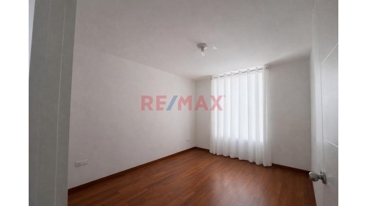 ¡Gran Oportunidad! Departamento En Venta Con 4 Habitaciones En Surco — foto 6