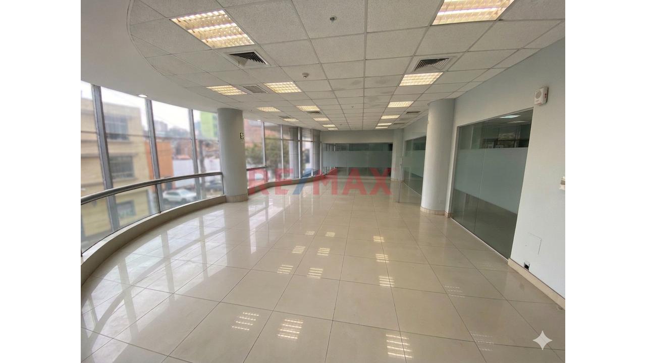 Venta De Edificio Corporativo De A.C. 9643M2  Ubicado En El Centro Comercial De Miraflores — foto 7