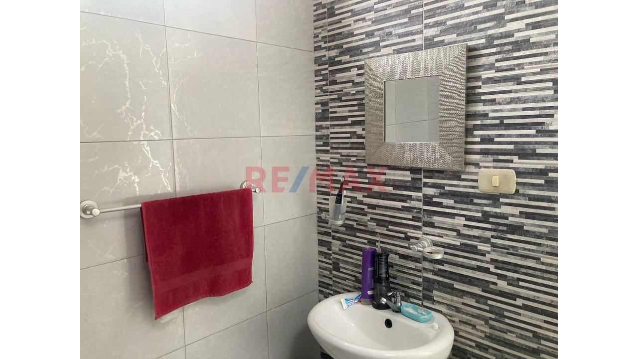 Venta De Inmueble De 4 Niveles De 2Do Piso Al 5To Piso En La Zona A De San Juan De Miraflores - 9