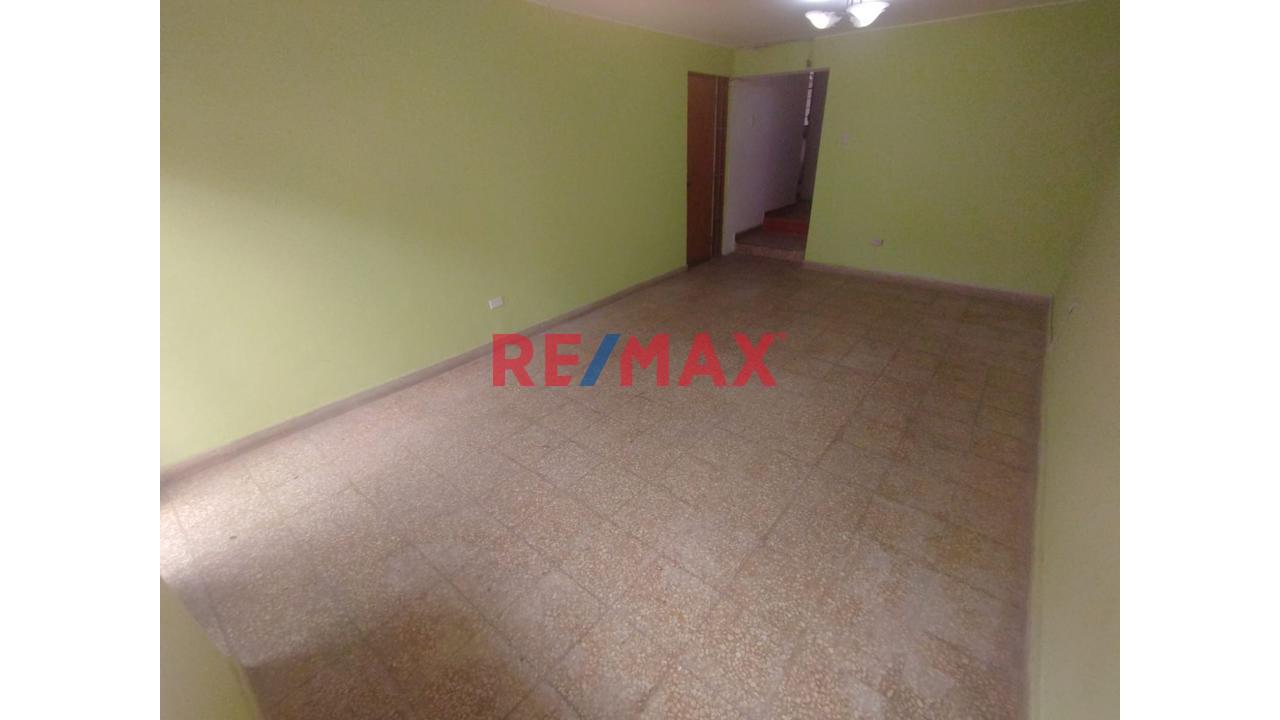 🏡 Casa Amplia En Venta En Villa El Salvador – Ubicación Estratégica Y Gran Potencial — foto 4