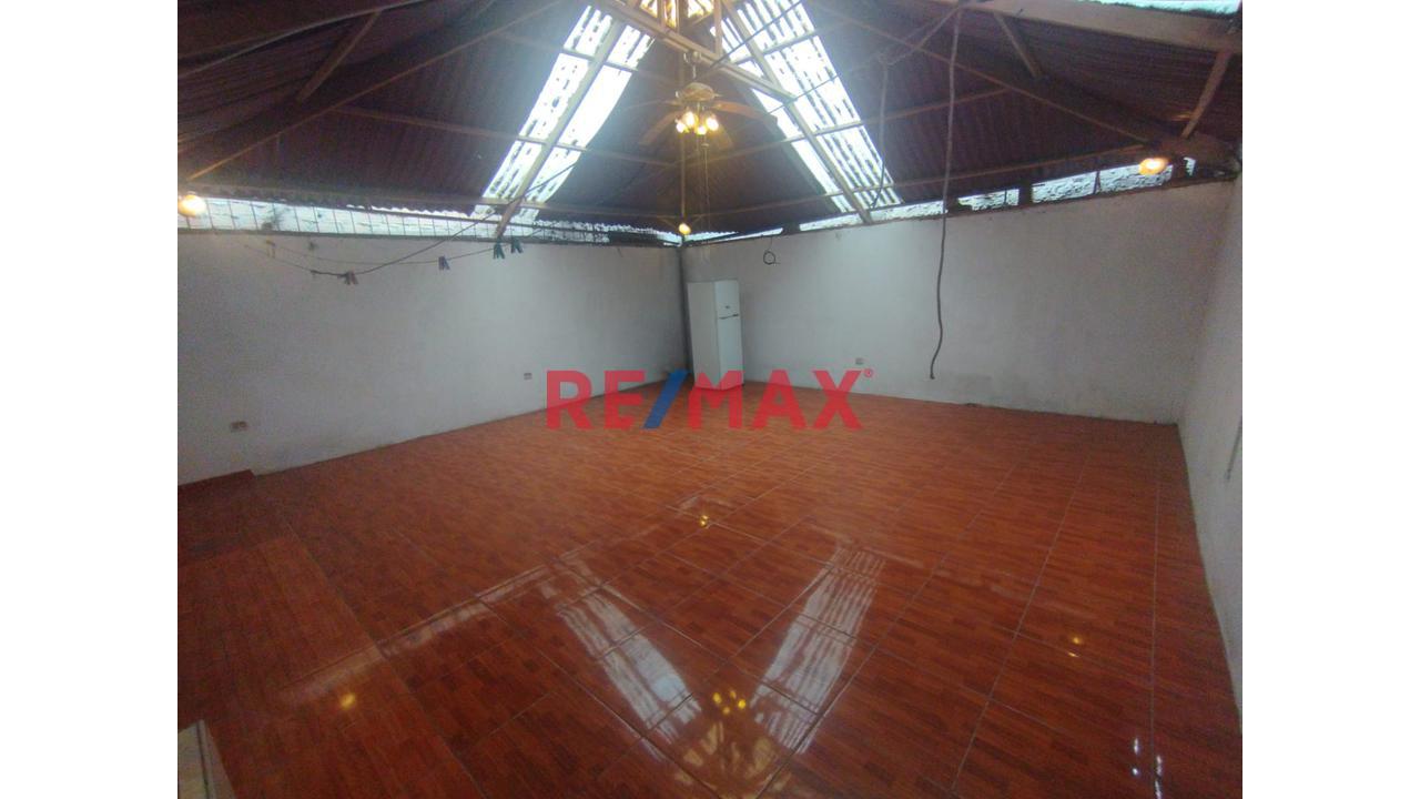 🏡 Casa Amplia En Venta En Villa El Salvador – Ubicación Estratégica Y Gran Potencial — foto 3