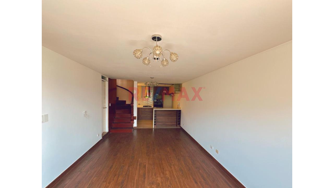 ✨ Moderno Tríplex En Venta En La Molina – Calle Los Fresnos | Terraza + Parrilla + Excelente Iluminación ✨ - 4