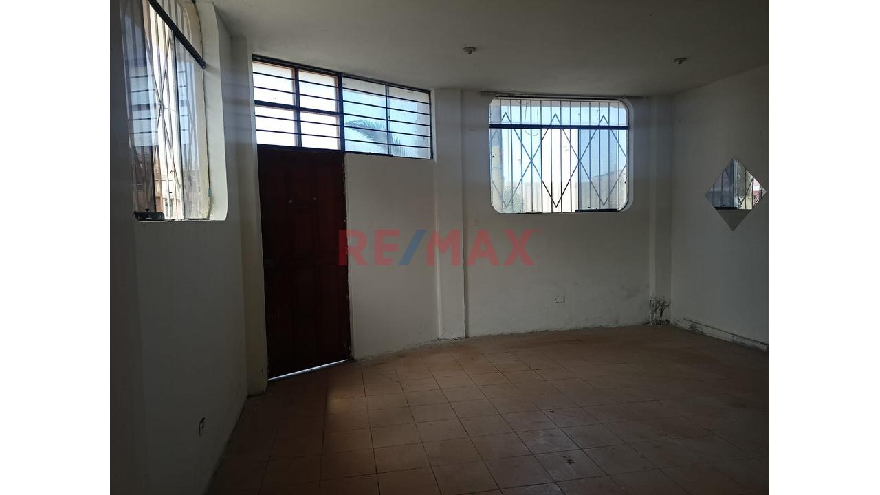 Casa Urbana En Venta — foto 3