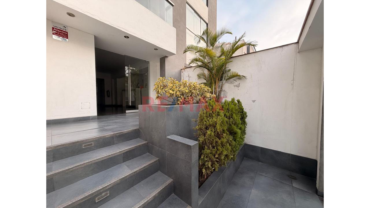 Vendo Lindo Departamento Flat Frente A Parque — foto 2