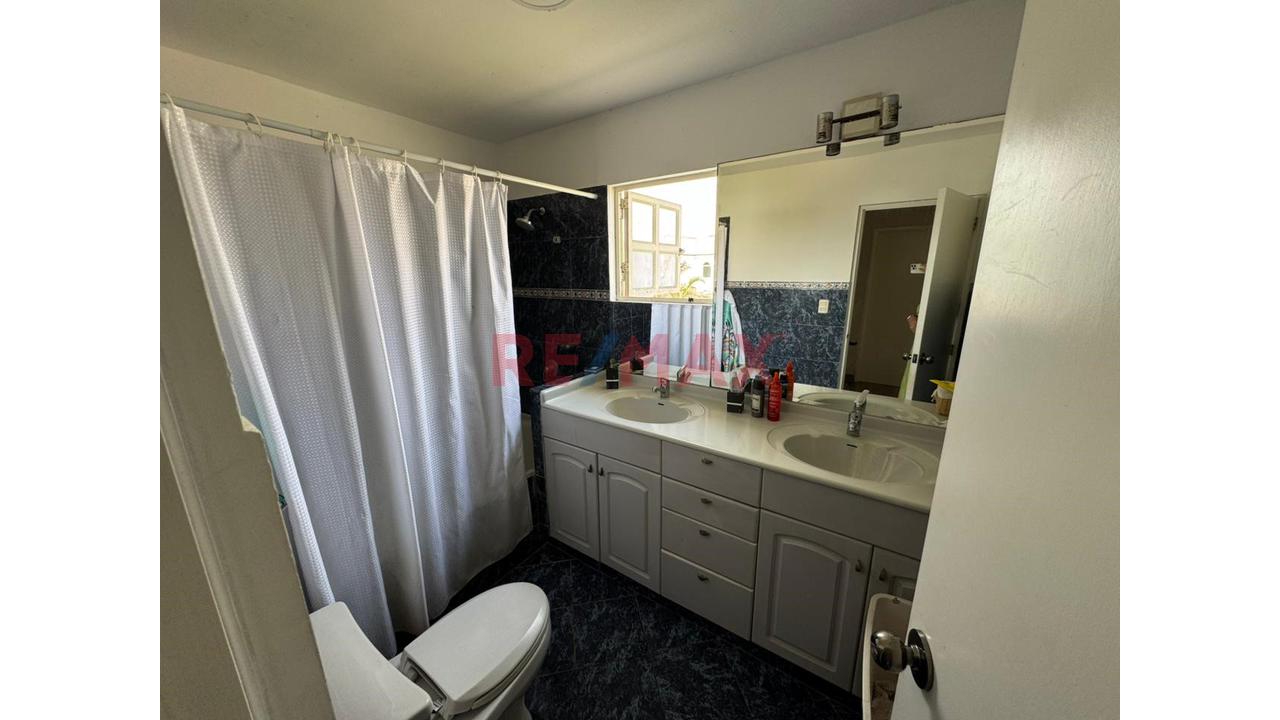 ¡Casa En Venta En Condimonio Exclusivo Frente Al Mar! - 3