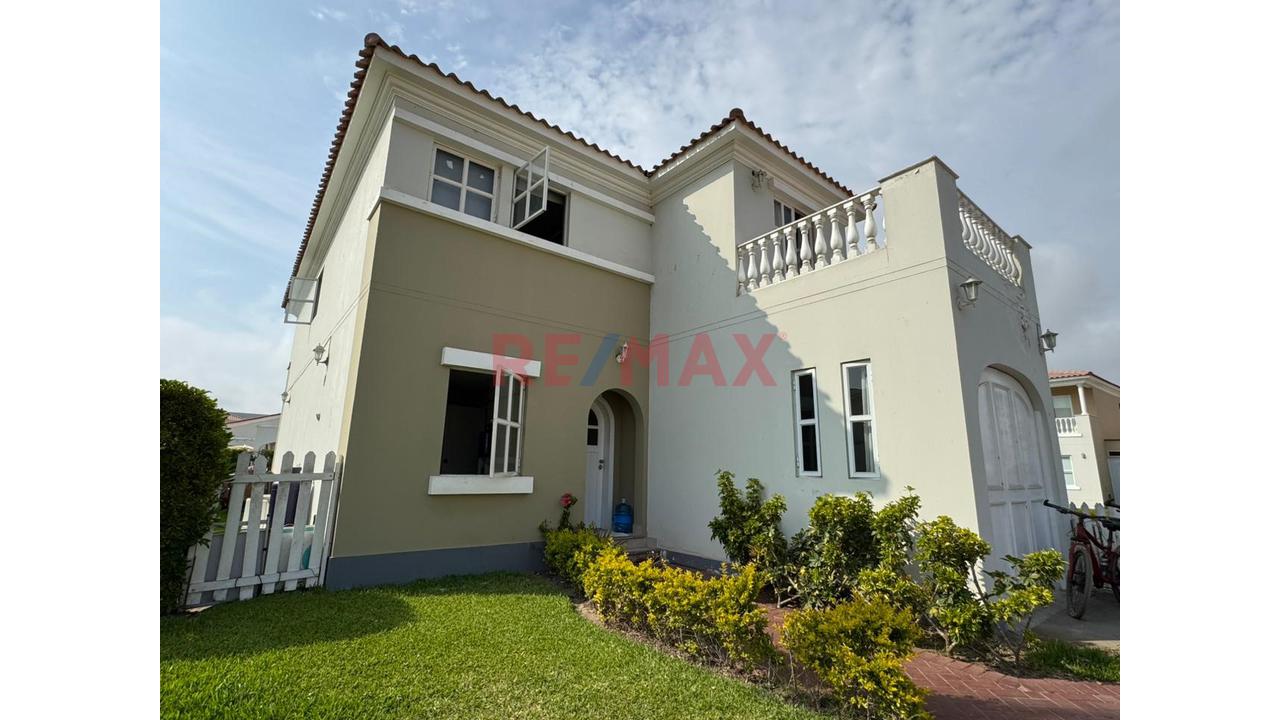 ¡Casa En Venta En Condimonio Exclusivo Frente Al Mar! - 1