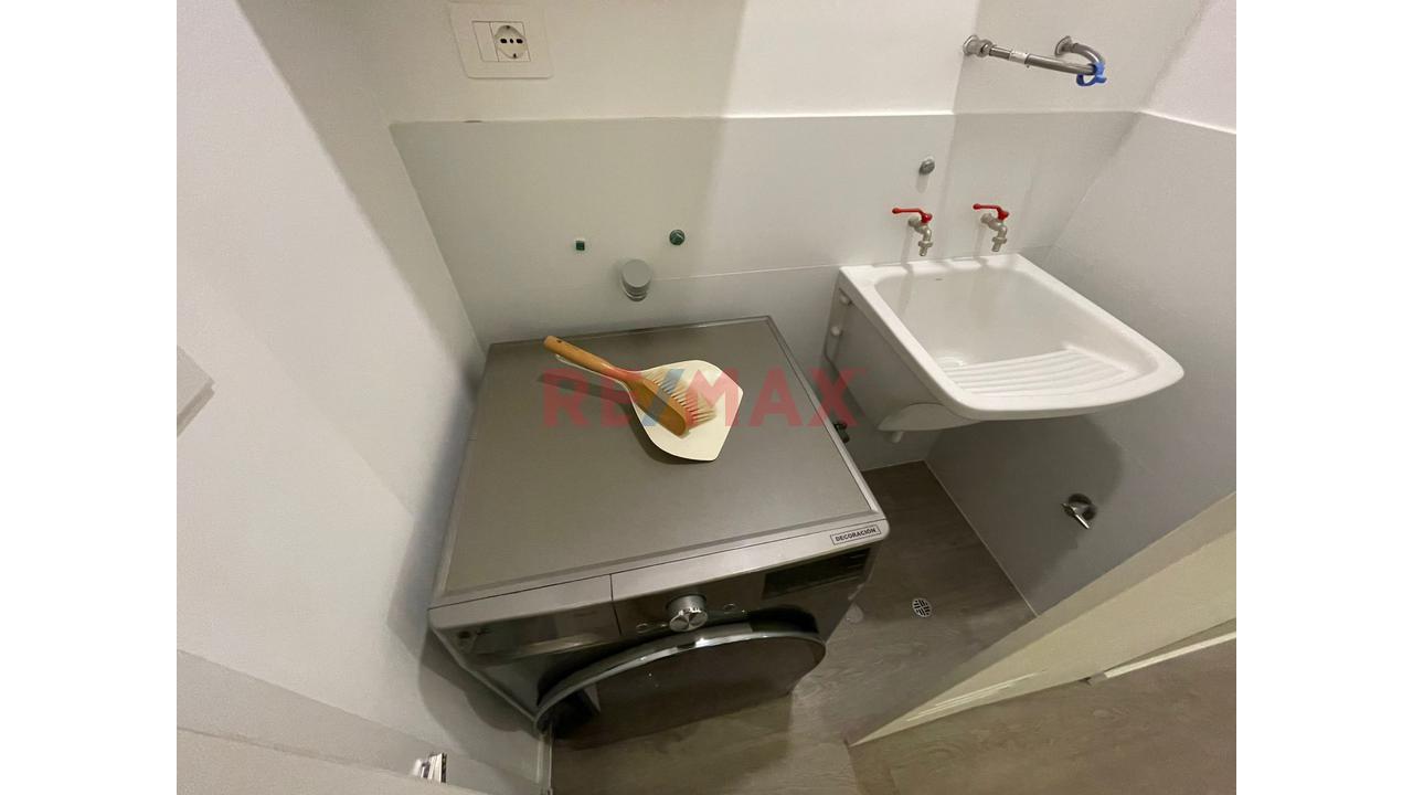 Venta De Departamento En Miraflores Alta Rentabilidad — foto 6