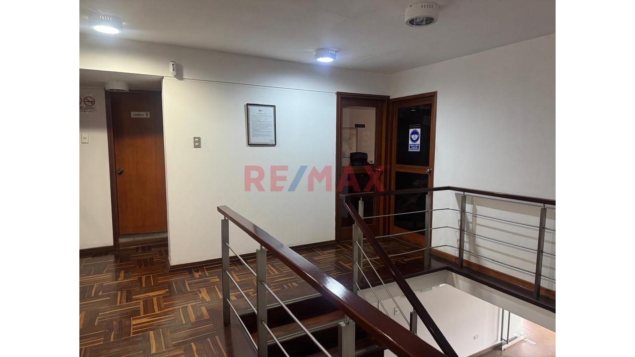 Exclusiva Casa Para Oficina En San Isidro – Zona Ejecutiva De Alto Nivel — foto 8