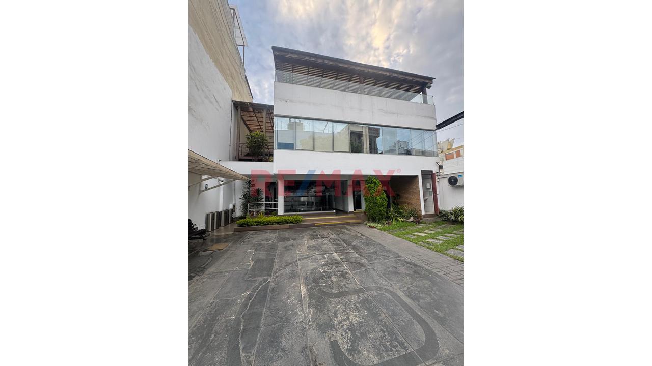 Exclusiva Casa Para Oficina En San Isidro – Zona Ejecutiva De Alto Nivel — foto 3