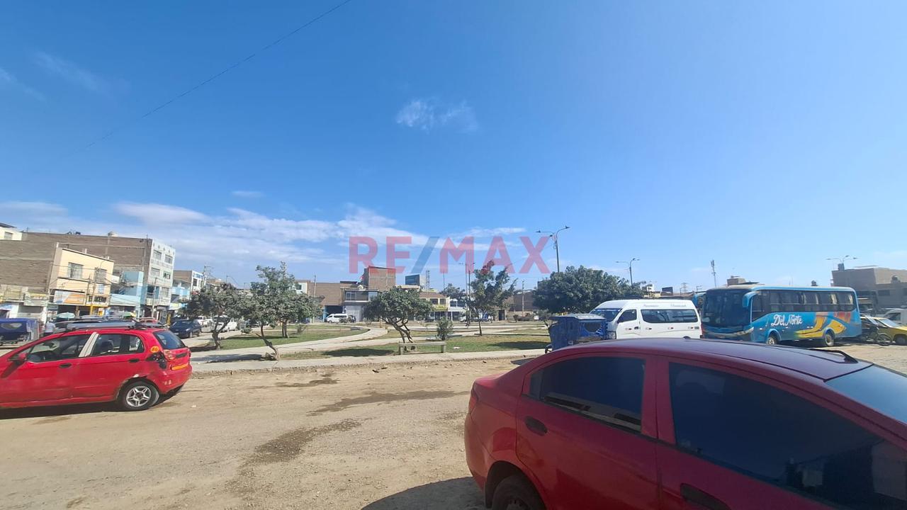 Local comercial en Venta ubicado en San Isidro 142 - Urb. San Lorenzo - Jlo Local comercial en Venta ubicado en San Isidro 142 - Urb. San Lorenzo - Jlo