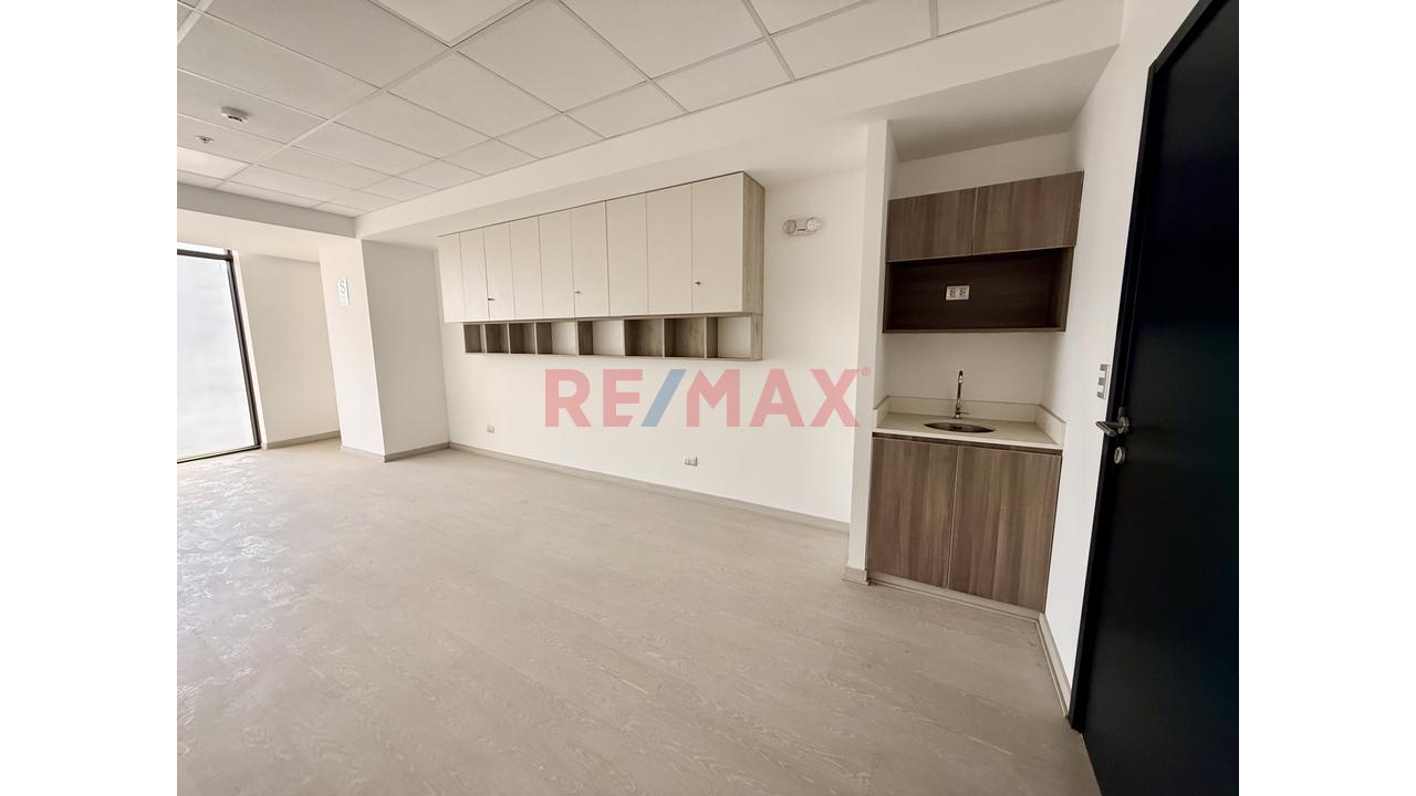 ¡En Venta! Oficina De Estreno En Exclusivo Centro Empresarial Time – Surco — foto 2