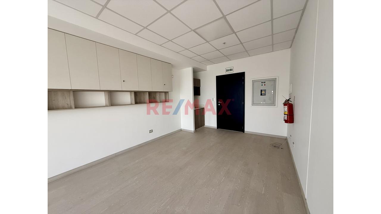 ¡En Venta! Oficina De Estreno En Exclusivo Centro Empresarial Time – Surco — foto 3