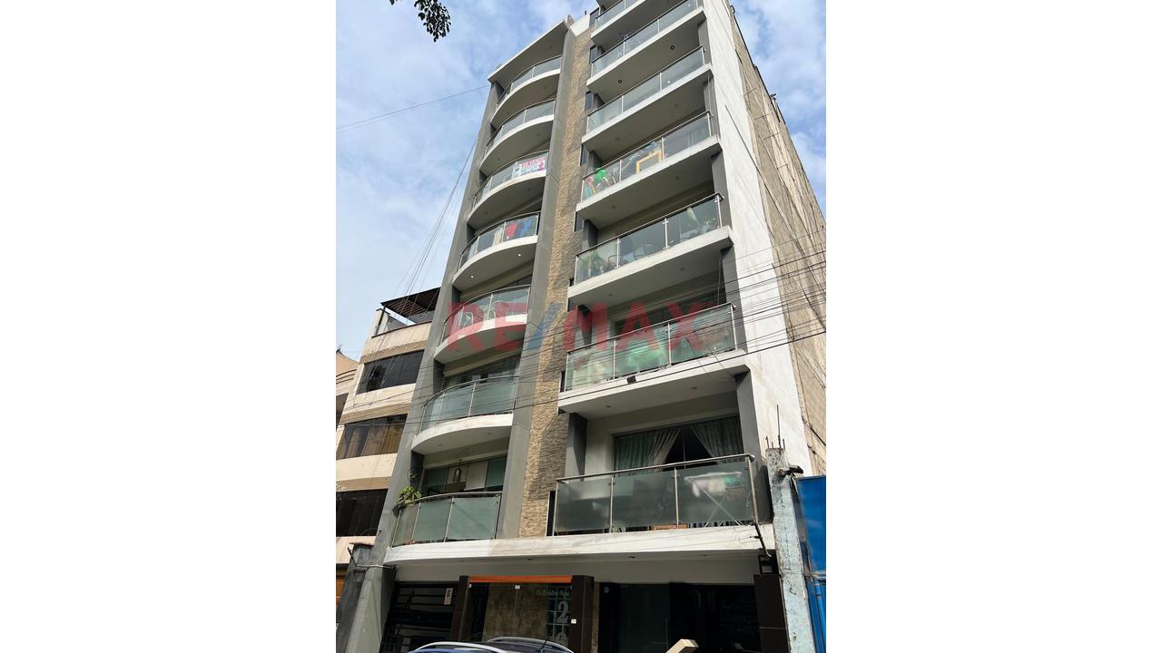 Venta Departamento Alpamayo-Ate