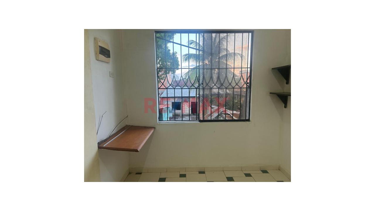 Precio Negociable De Casa Amplia Con Potencial Doble Ingreso - 6