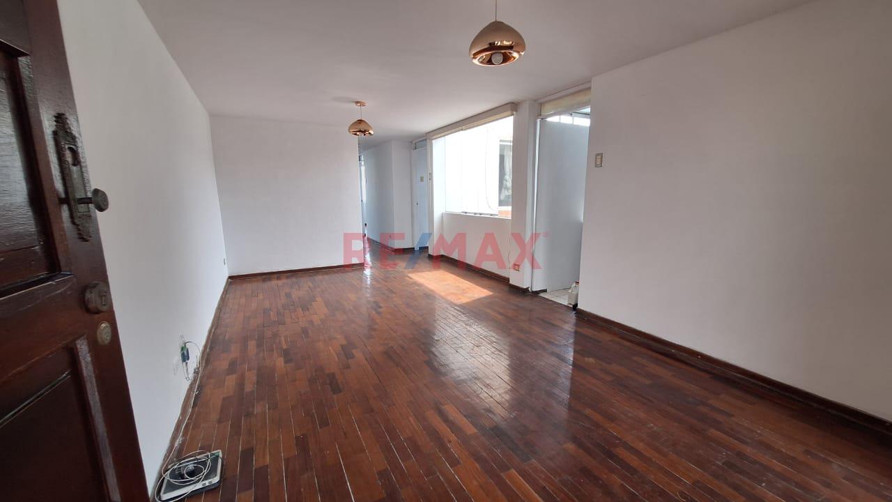 Alquiler Departamento En San Borja - 8