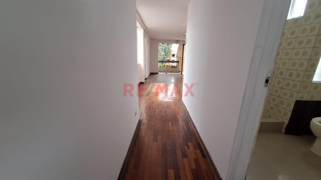 Alquiler Departamento En San Borja - 16