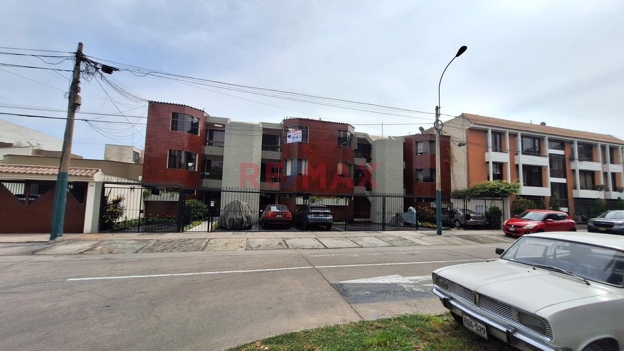 Alquiler Departamento En San Borja - 1