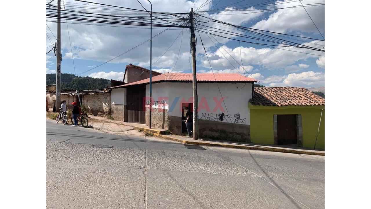 🏡 Oportunidad De Inversión En Santa Ana – Propiedad En Esquina Con Vista Al Centro Histórico - 3