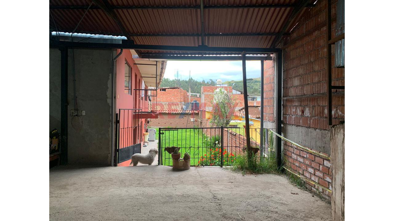 🏡 Oportunidad De Inversión En Santa Ana – Propiedad En Esquina Con Vista Al Centro Histórico - 4
