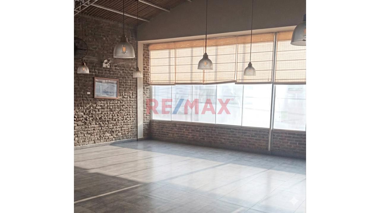 LOCAL COMERCIAL 5