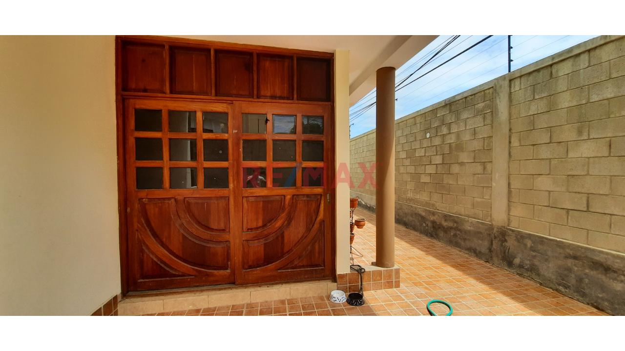Vendo Casa En Urb Sta Maria Del Pinar De 391 M2 Construidos - 16