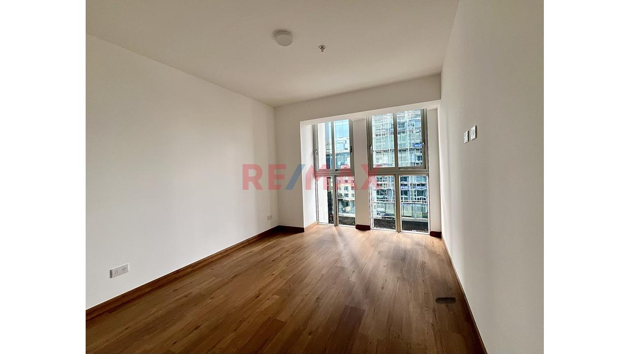 🏢 Departamento De Estreno En San Isidro – Ubicación Premium — foto 5