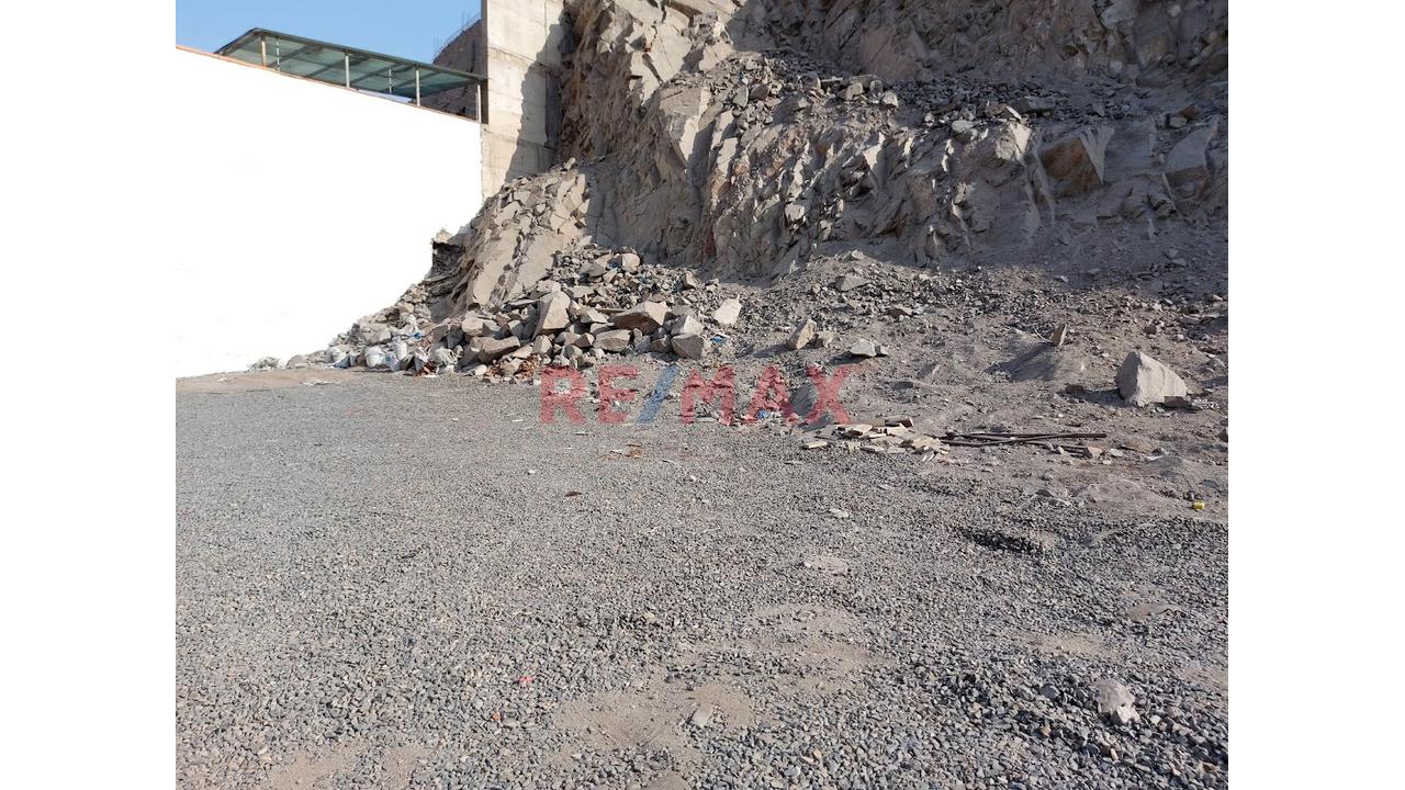 Venta Terreno De 500 Metros En La Quebrada De La Planicie, Calle Los Cocos - Cieneguilla — foto 5