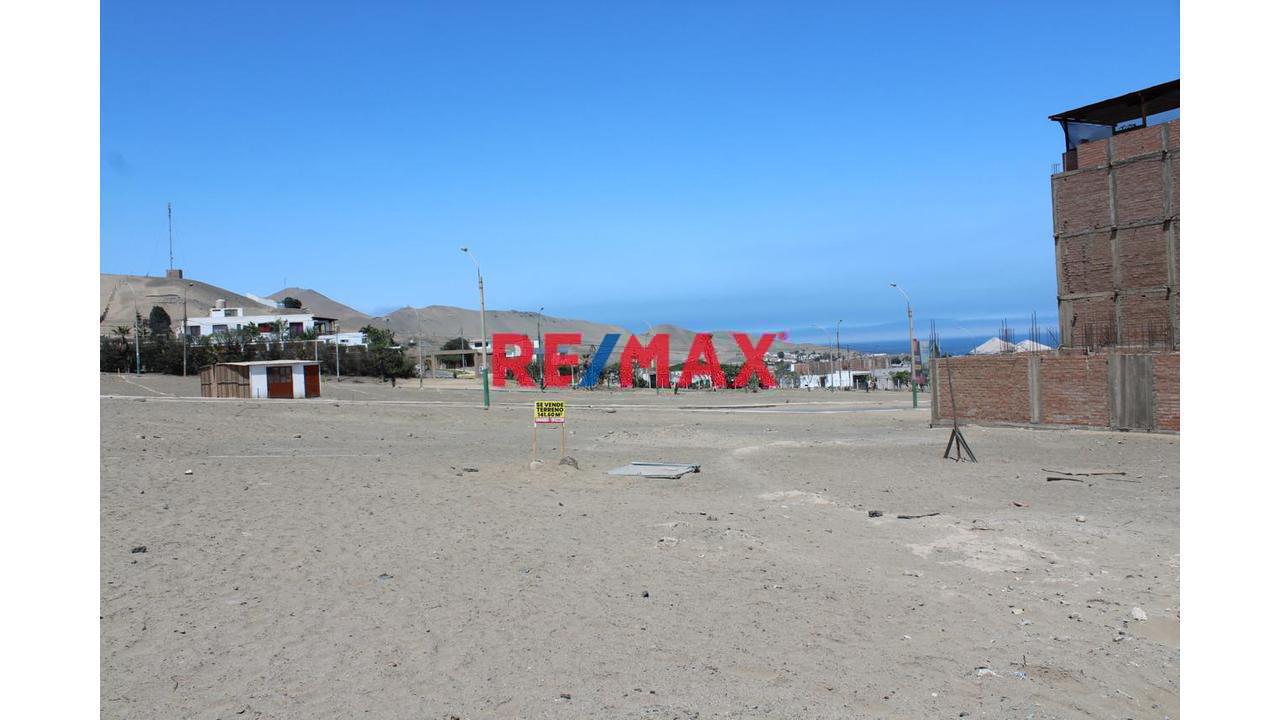Venta De Terreno Urbano En Distrito De Santa Rosa - 1