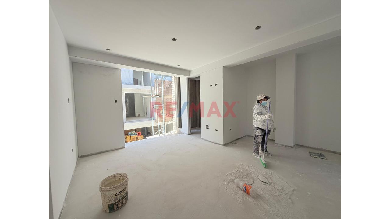 Exclusividad En Yanahuara Tradicional Venta De Triplex Estilo Town House - 13