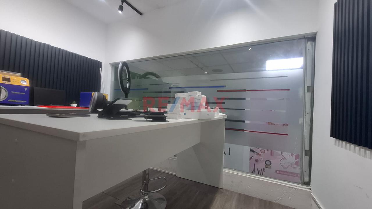 Amplio Local comercial ubicado en Chiclayo Amplio Local comercial ubicado en Chiclayo