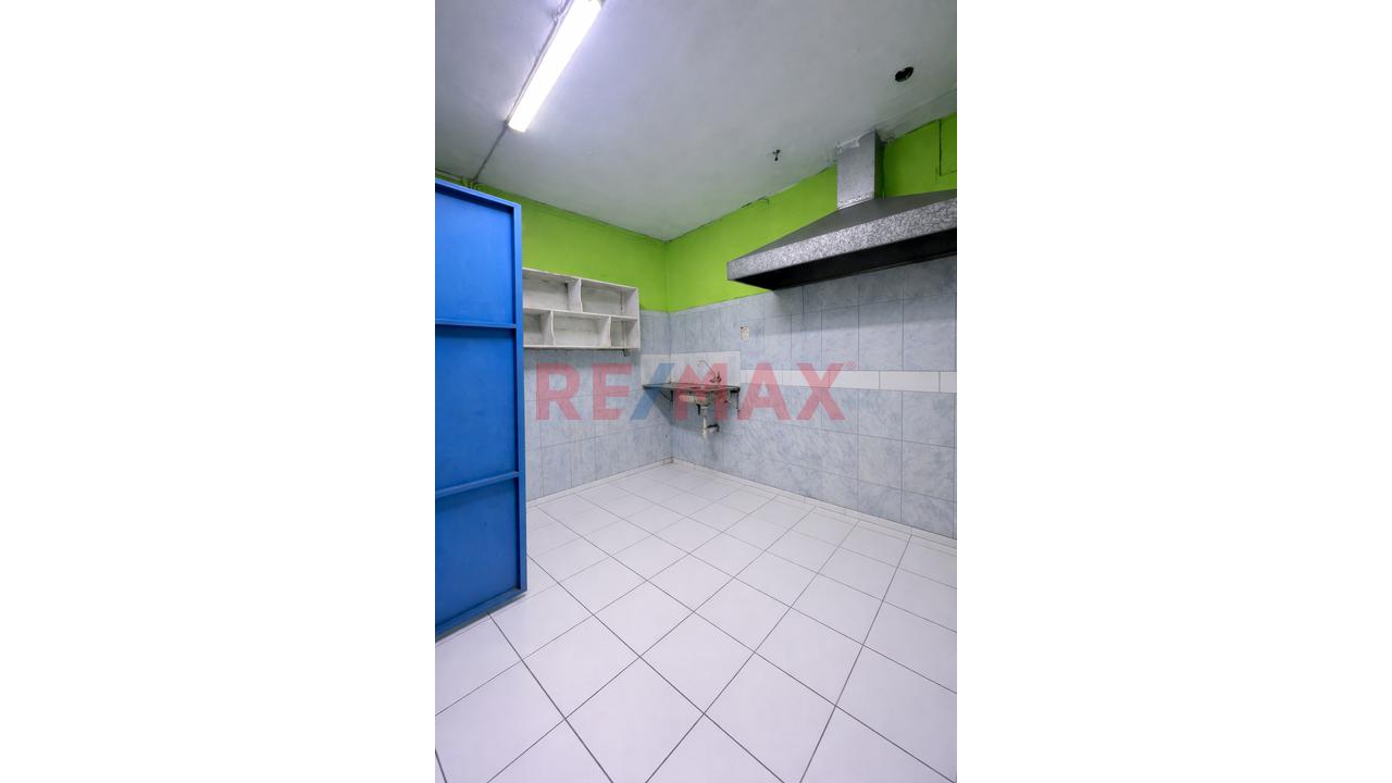 🏡 Venta De Propiedad Como Terreno – San Juan De Miraflores 🏡 - 4