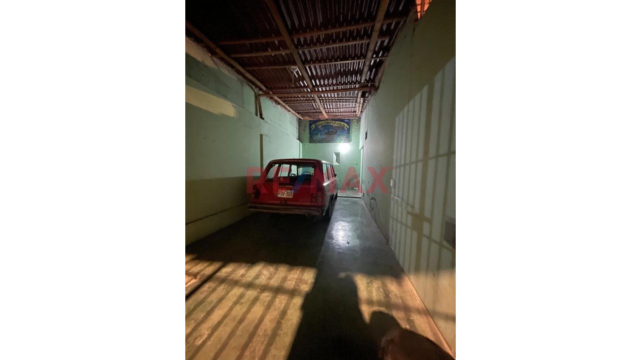 🏡 Venta De Propiedad Como Terreno – San Juan De Miraflores 🏡 - 8
