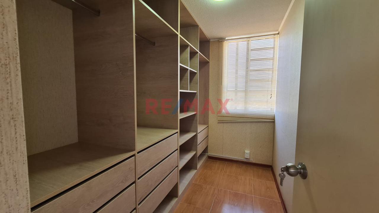 Casa Moderna En Alquiler – Urb. Valle Esmeralda, Los Aquijes - 10