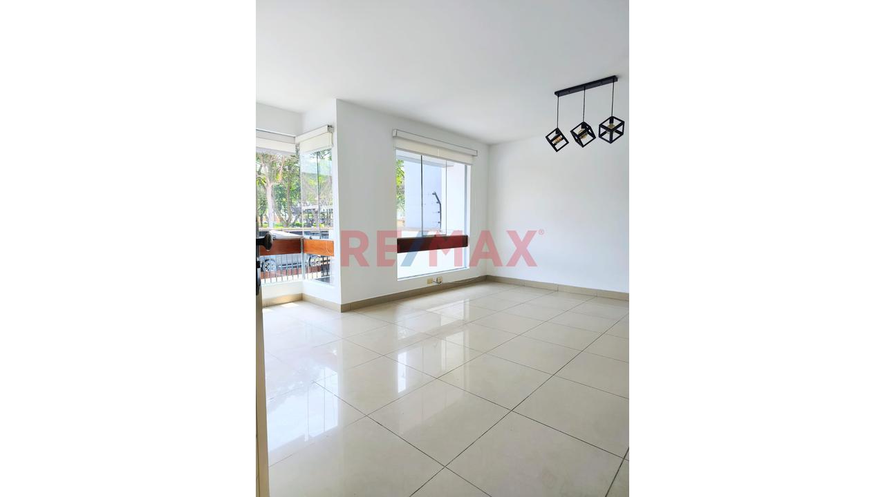 🏡✨ Departamento En Venta – San Borja (Primer Piso, Frente A Parque) - 18
