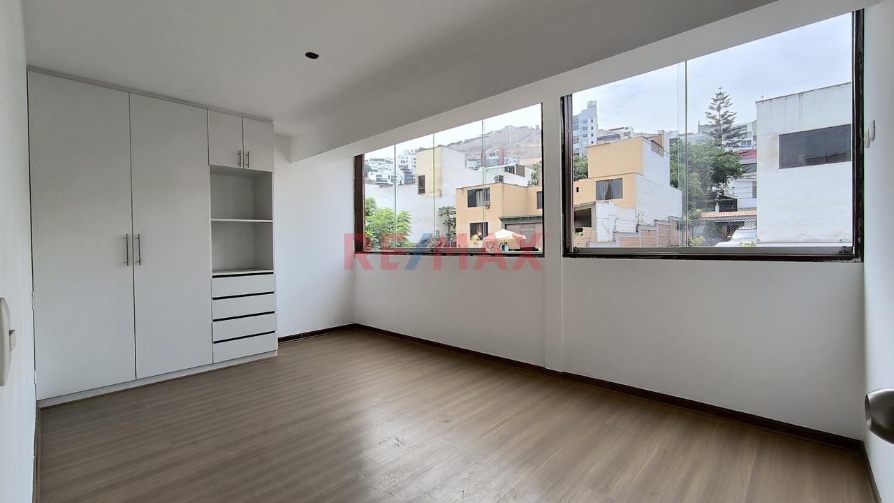 Exclusivo Duplex  En Valle Hermoso 300 M2, 3 Hab, Piscina, Terraza Y 2 Estacionamientos — foto 14